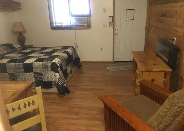 Rainbows End Fishing Resort 4*