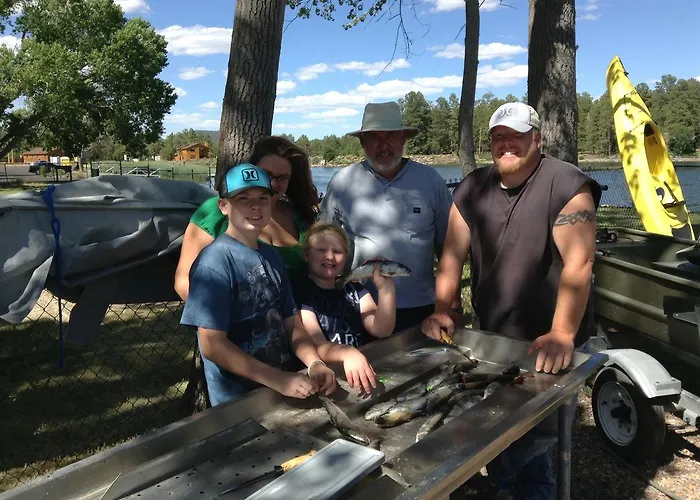 Rainbows End Fishing Resort 4*